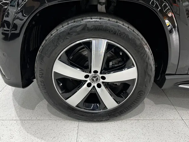 Mercedes-Benz GLS-Class — Фото автомобиля 13