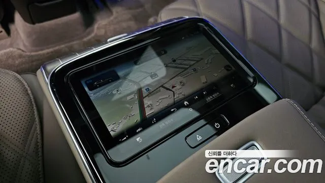 Mercedes-Benz EQS — Фото автомобиля 25