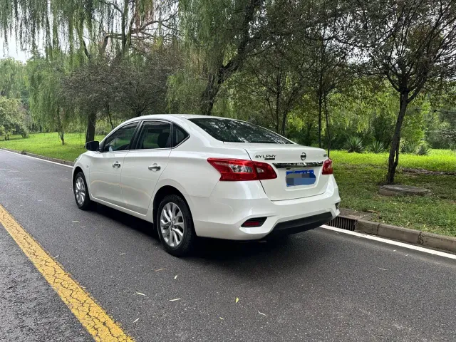 Nissan Sylphy — Фото автомобиля 4