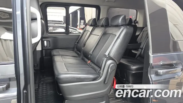 Hyundai Staria — Фото автомобиля 16