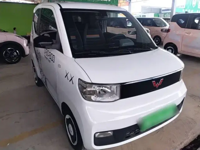 Wuling Hongguang Mini EV — Фото автомобиля 3