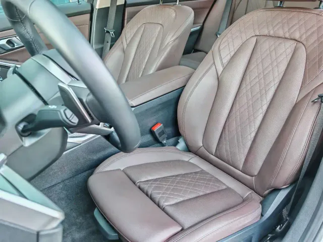 BMW 3 Series — Фото автомобиля 14