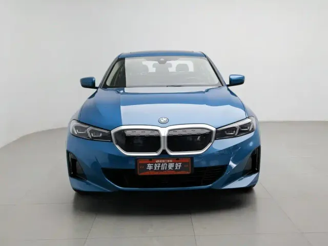 BMW i3 — Фото автомобиля 3