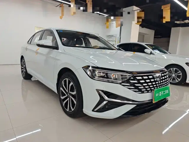 Jetta VA7 — Фото автомобиля 3