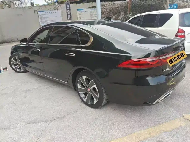Jaguar XFL — Фото автомобиля 8
