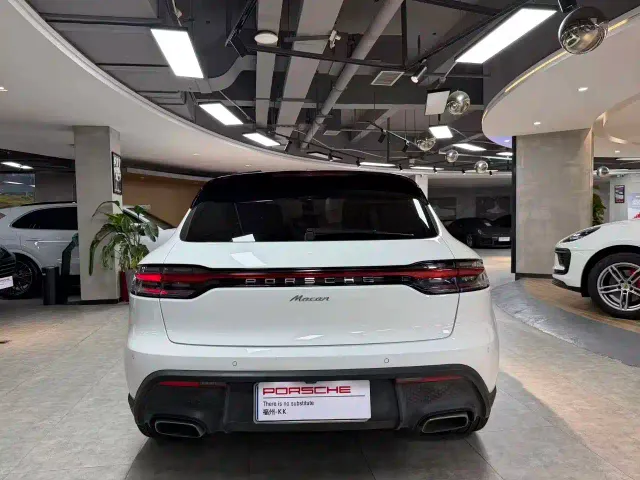 Porsche Macan — Фото автомобиля 8