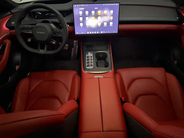Xiaomi SU7 — Фото автомобиля 11