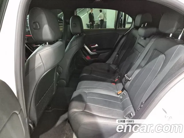 Mercedes-Benz A-Class W177 — Фото автомобиля 11