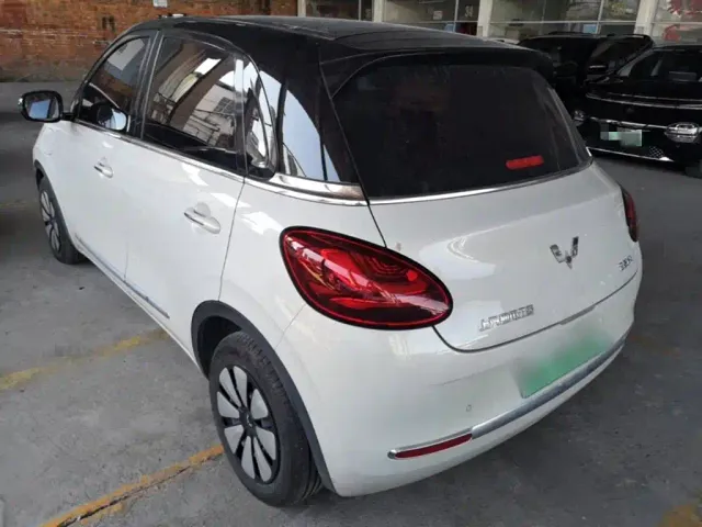 Wuling Bingo — Фото автомобиля 4