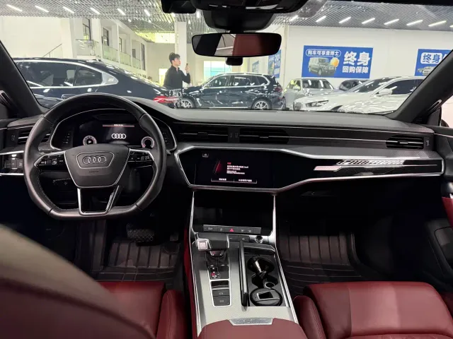 Audi A7L — Фото автомобиля 6
