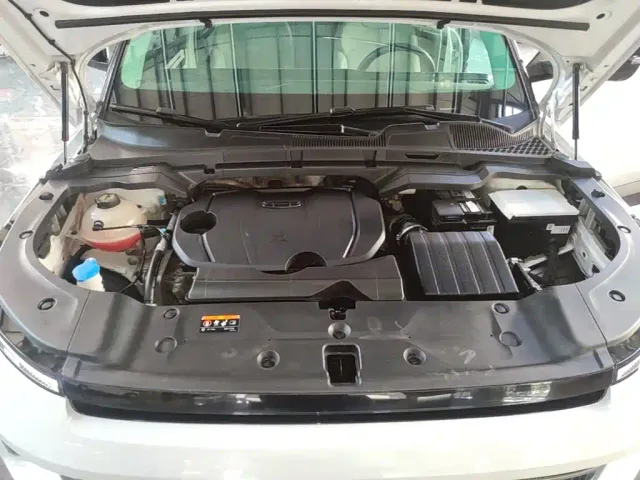 Geely ICON — Фото автомобиля 19