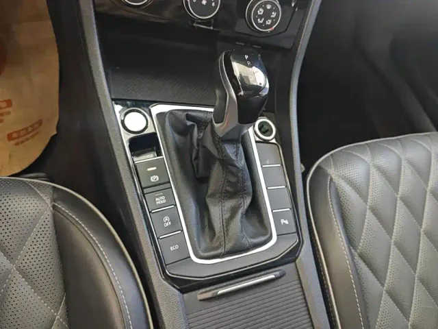 Volkswagen Sagitar — Фото автомобиля 16