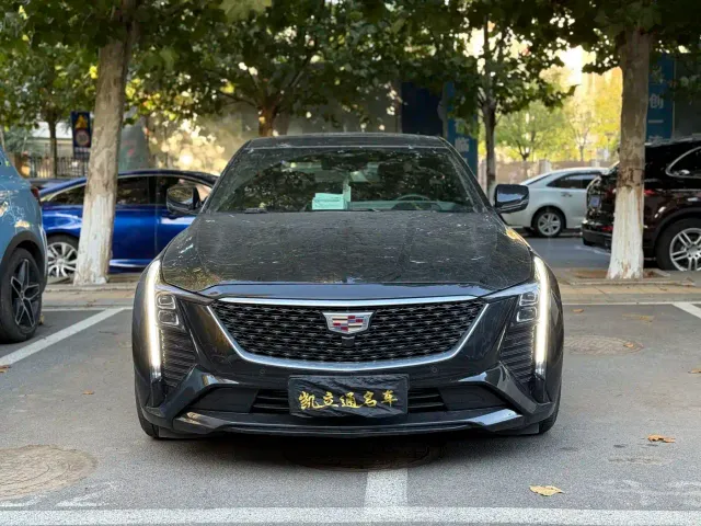 Cadillac CT5 — Фото автомобиля 2