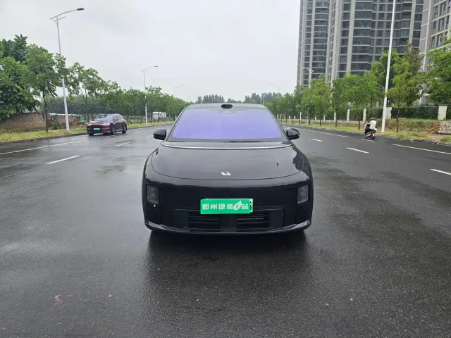 Li Auto i6 — Фото автомобиля 2