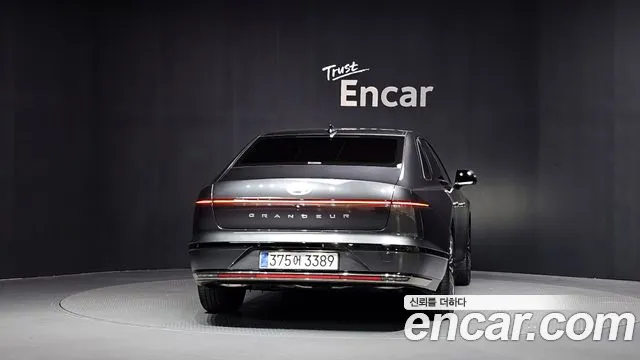 Hyundai Grandeur GN7 — Фото автомобиля 4