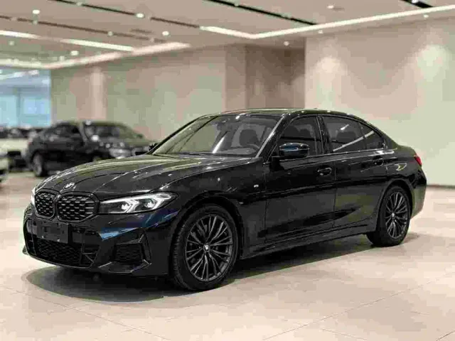 Фотография автомобиля — BMW 3 Series