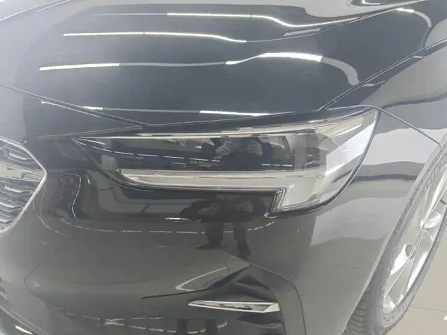 Buick Regal — Фото автомобиля 5