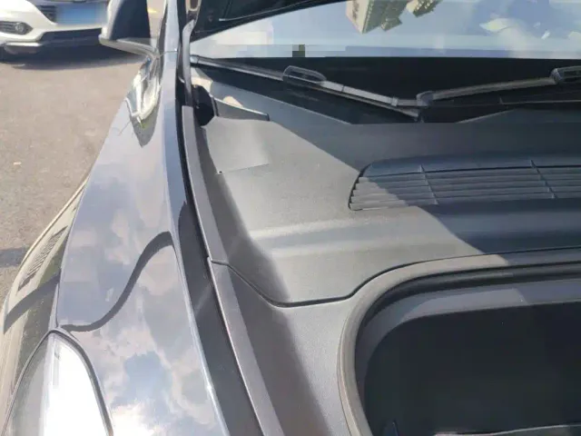 Tesla Model Y — Фото автомобиля 19