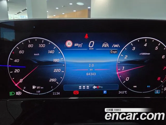 Mercedes-Benz E-Class W214 — Фото автомобиля 8