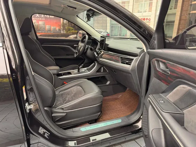 Haval H6 — Фото автомобиля 10