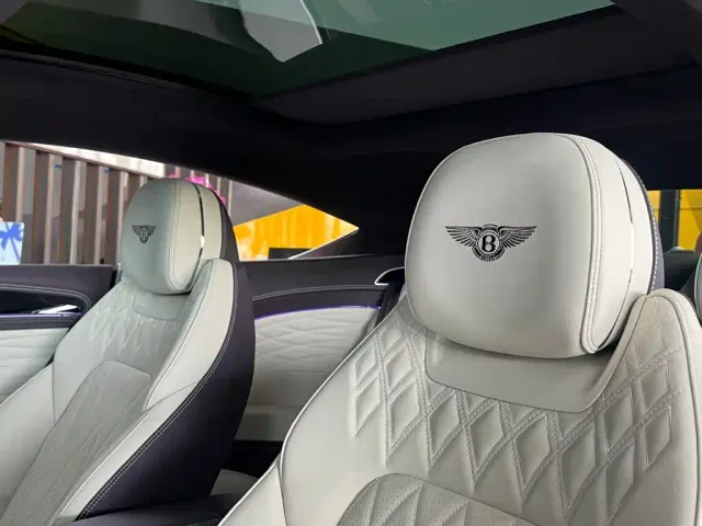Bentley Continental — Фото автомобиля 23