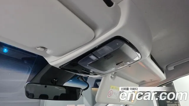 Hyundai Staria Staria 4WD Tourer 11 мест — Фото автомобиля 18