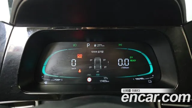 Hyundai Avante CN7 — Фото автомобиля 11