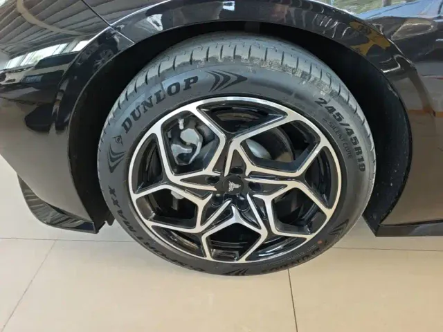 Hozon Neta GT — Фото автомобиля 22