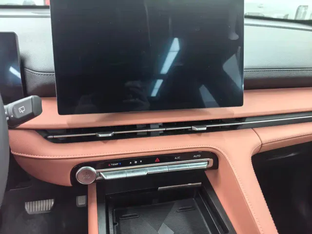 Changan CS75 Plus — Фото автомобиля 6