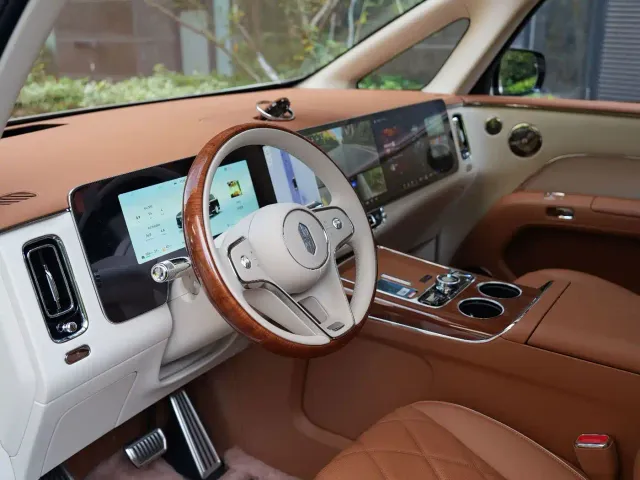 Maextro Zunjie V800 — Фото автомобиля 12