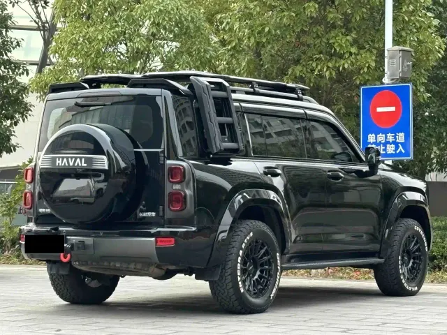 Haval H9 — Фото автомобиля 12