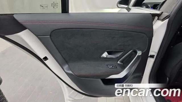 Mercedes-Benz CLA-Class — Фото автомобиля 25