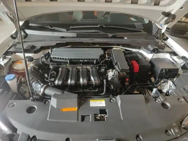 Dongfeng Yixuan — Фото автомобиля 19