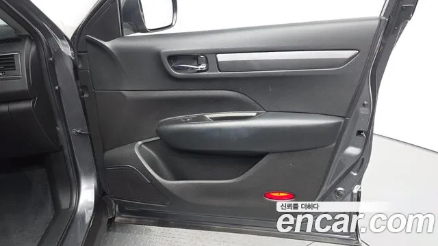 Renault-KoreaSamsung QM6 Новый QM6 2.0 LPe LE Signature 2WD — Фото автомобиля 20