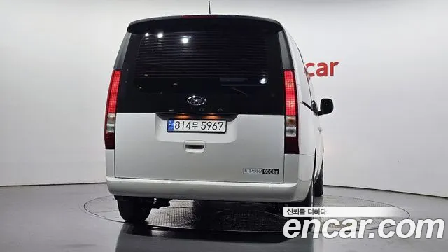 Hyundai Staria — Фото автомобиля 4