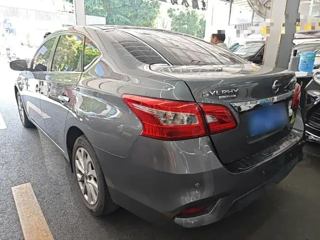 Nissan Sylphy — Фото автомобиля 4