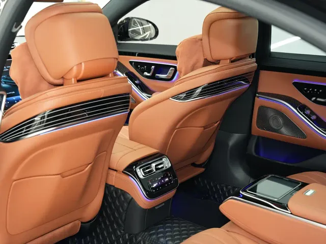 Mercedes-Benz S-Class — Фото автомобиля 17