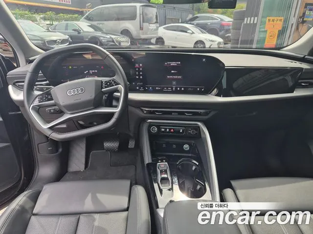 Audi Q5 40 TFSI quattro Advanced — Фото автомобиля 2