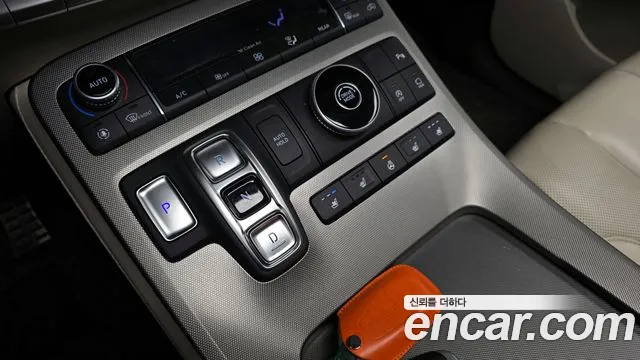 Hyundai Palisade Palisade Дизель 2.2 2WD — Фото автомобиля 9