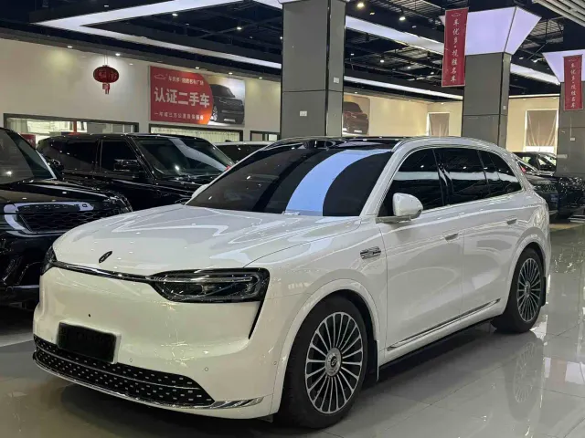 Фотография автомобиля — Aito M7