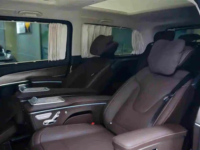 Mercedes-Benz V-Class — Фото автомобиля 8