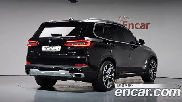 BMW X5 — Фото автомобиля 2
