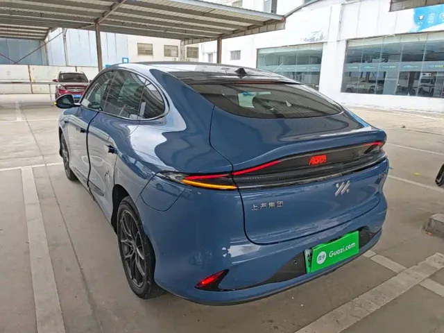 IM Motors LS6 — Фото автомобиля 4