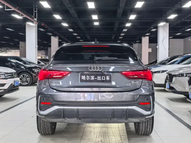 Audi Q3 Sportback — Фото автомобиля 24