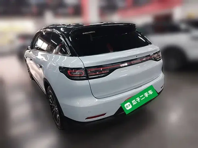 Leapmotor C11 — Фото автомобиля 6
