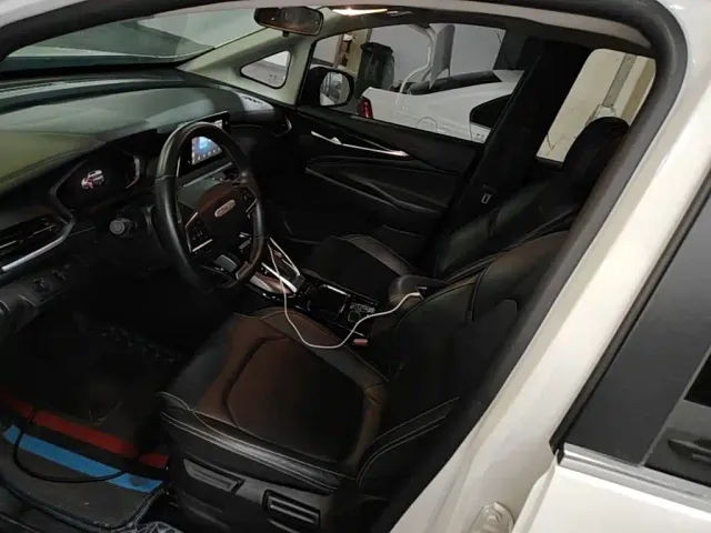 Maxus G50 — Фото автомобиля 14