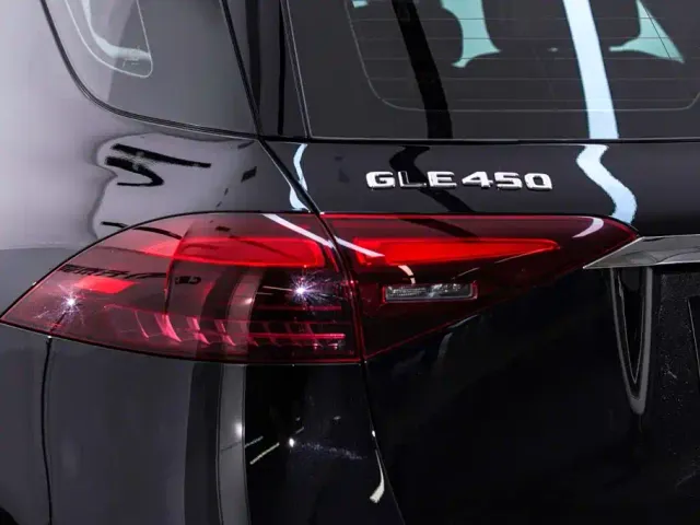 Mercedes-Benz GLE-Class — Фото автомобиля 11