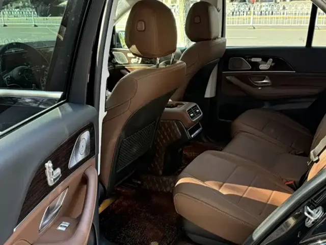 Mercedes-Benz GLE-Class — Фото автомобиля 14