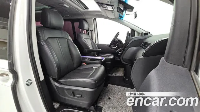 Hyundai Staria — Фото автомобиля 16