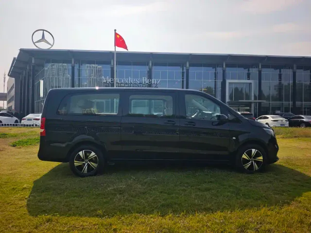 Mercedes-Benz Vito — Фото автомобиля 3